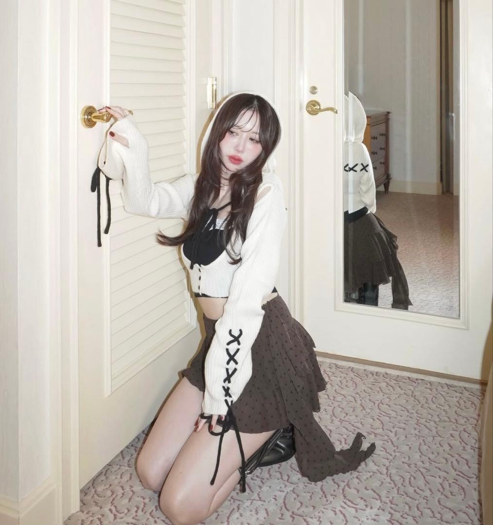 amerge laceup foodie tops×lace cami set