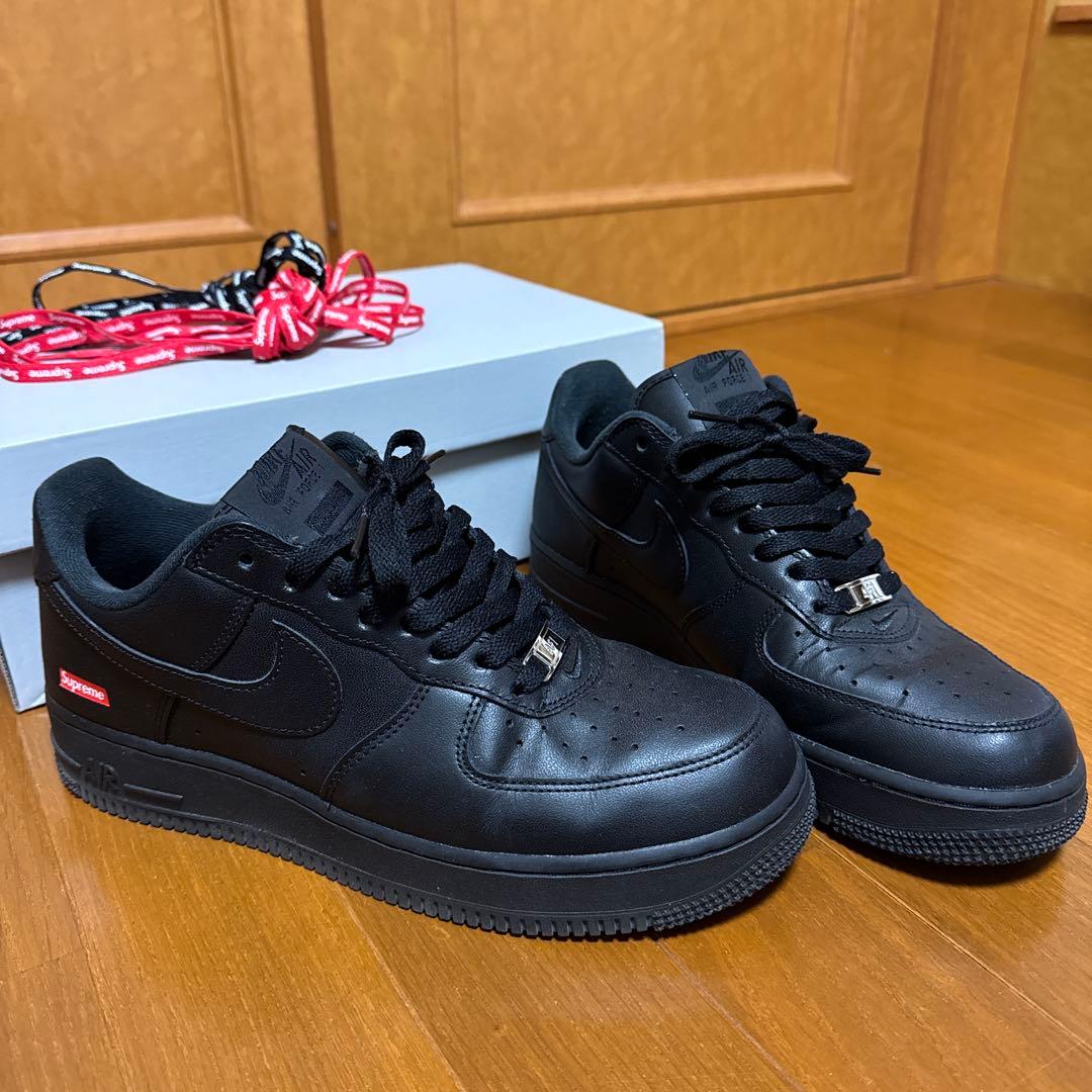 NIKEエアフォース　シュプリーム