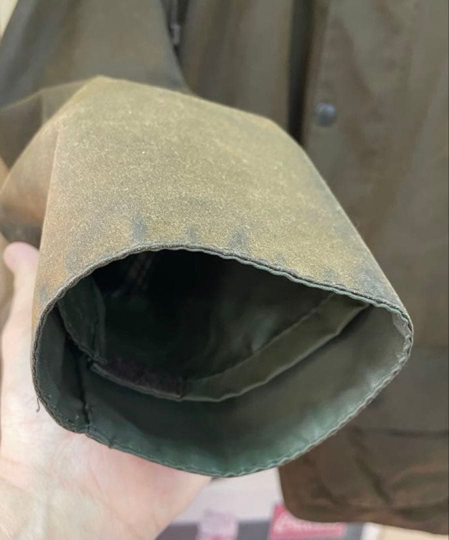 jojo 1031さん限定Barbour Moorland ジャケット カーキ