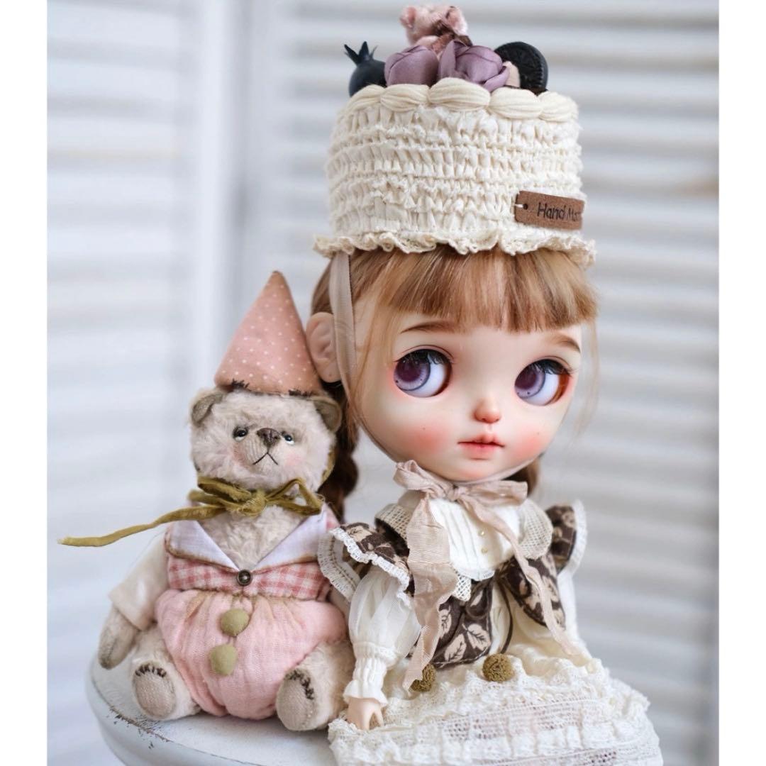 ブライス お洋服 アウトフィット 海外作家製  ムースケーキ