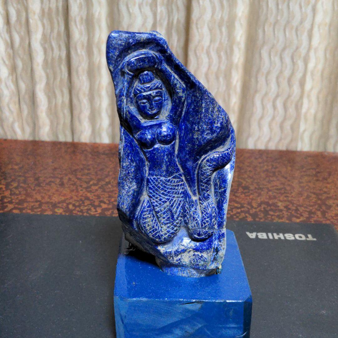 アフガニスタンの石像