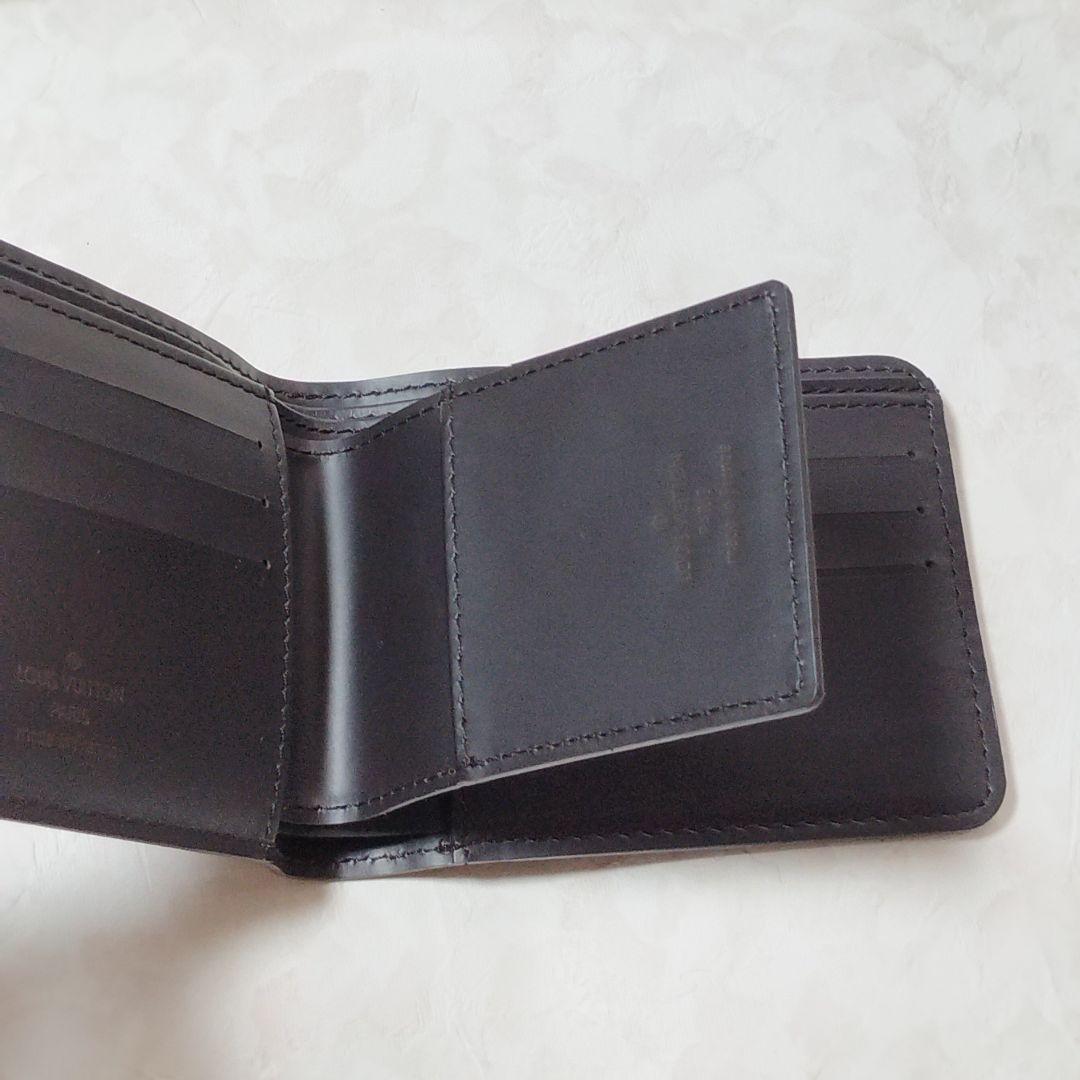 Louis Vuitton ダークブラウン 二つ折り財布
