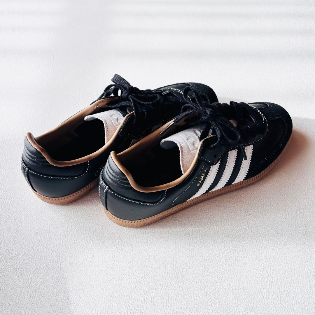 adidas Samba ブラック　スニーカー　アダムエロペ