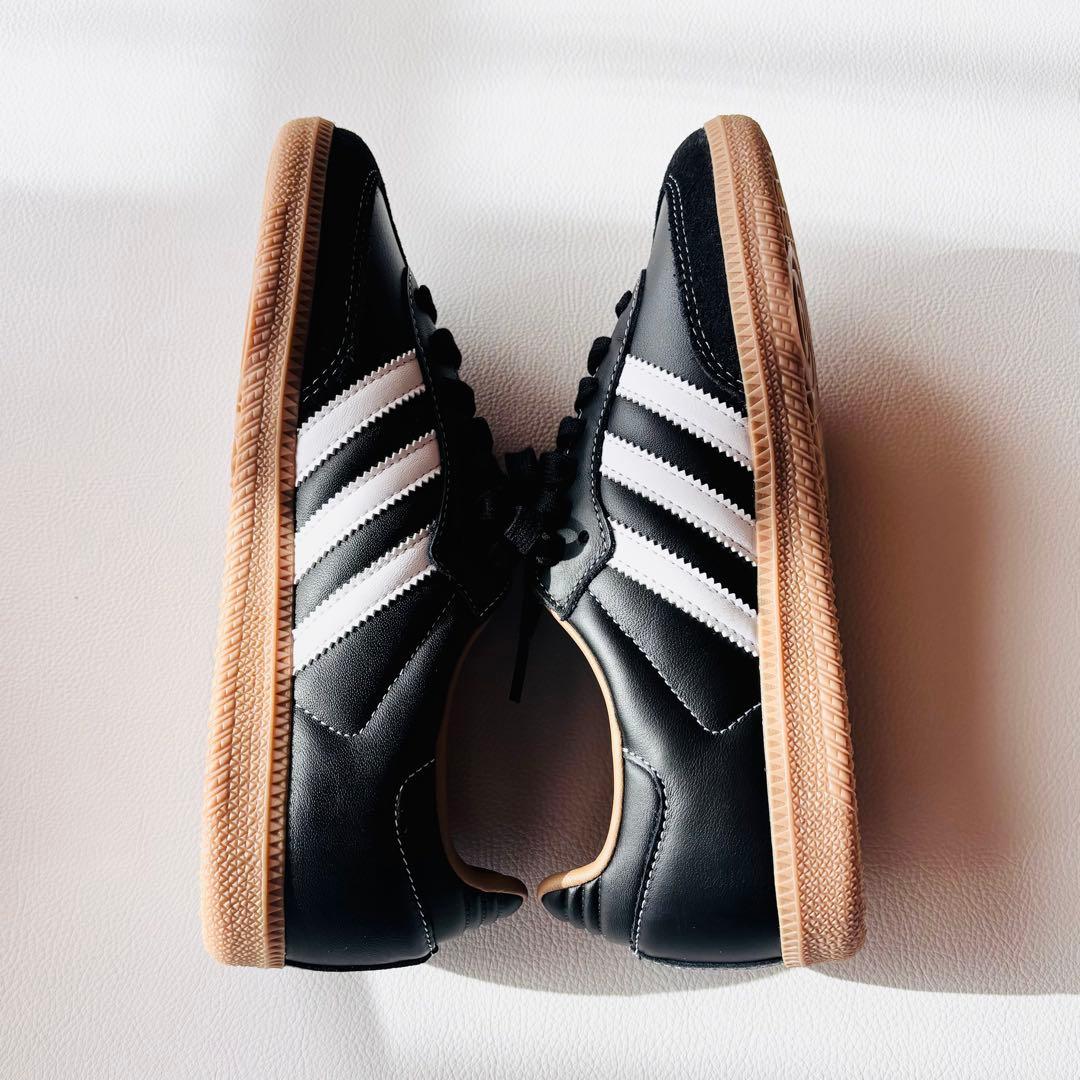 adidas Samba ブラック　スニーカー　アダムエロペ