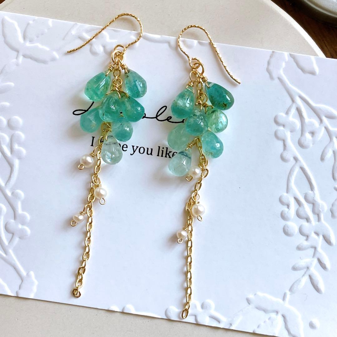 じばにゃん◆水晶/MOP/グリーンオニキス トリプレットストーンピアス