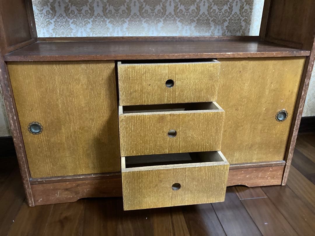 送料込【昭和レトロ アンティーク】本棚 ブックシェルフ 透かし彫り