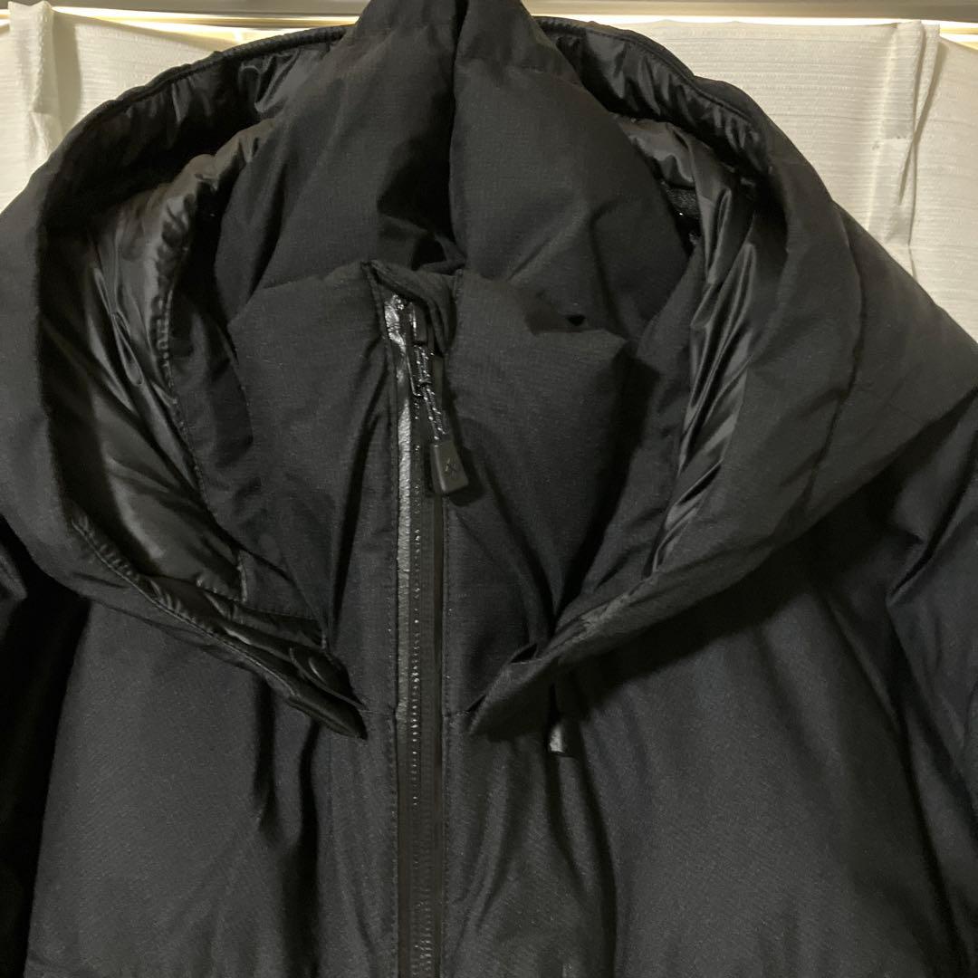 週末値下げ中。美品。モンベル パーマフロストダウンパーカ