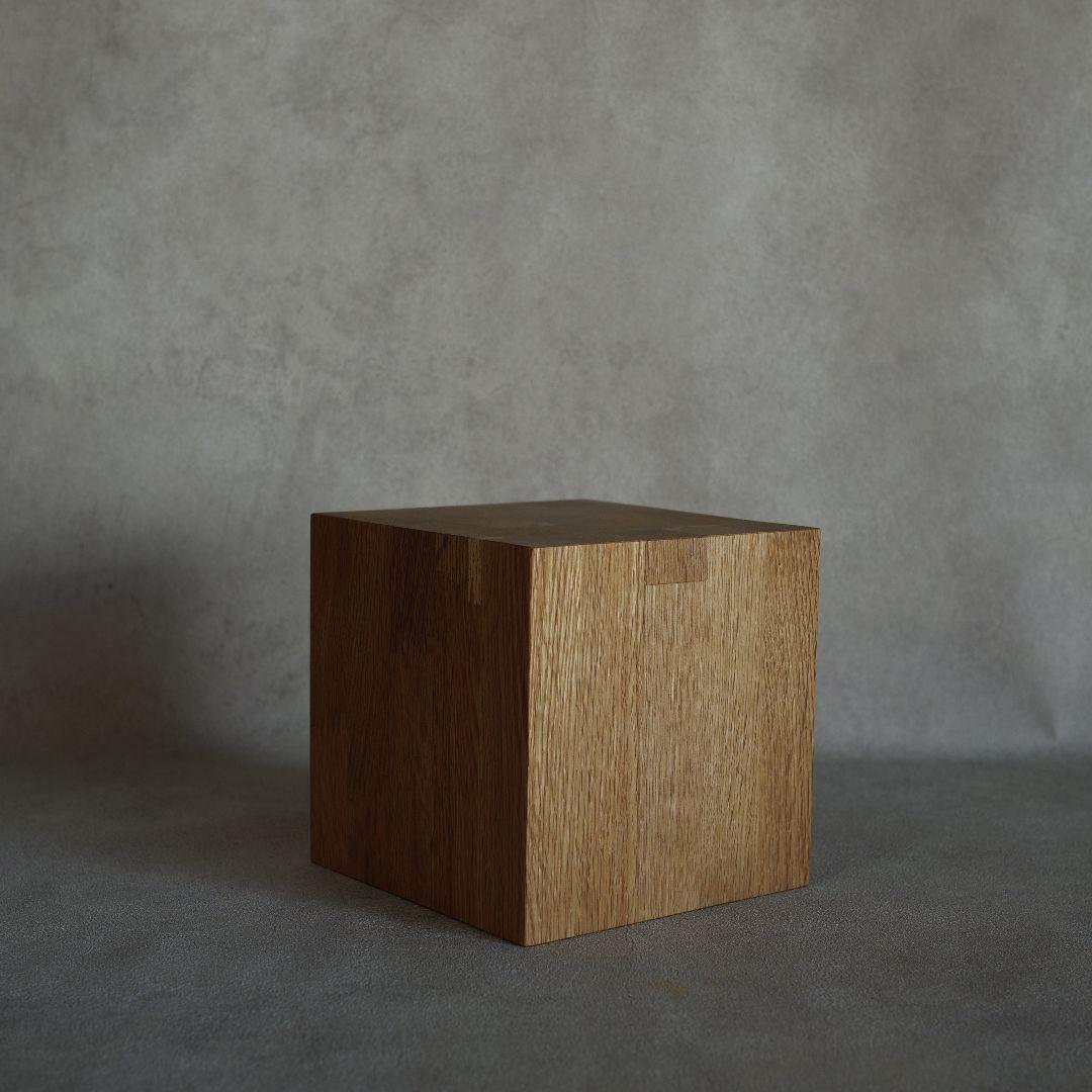 〈専用〉ナラ材の立方体2個セット　展示台　ディスプレイ