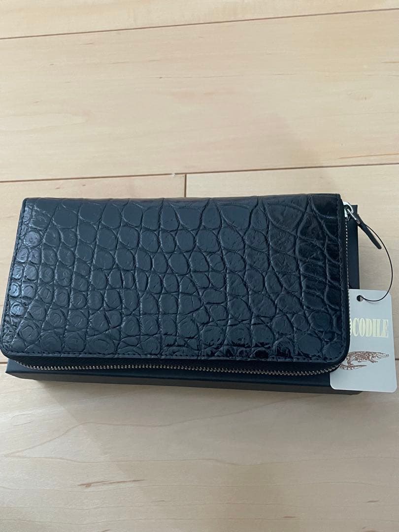 本物クロコダイル一枚革　シャムクロコダイル長財布　ブラック