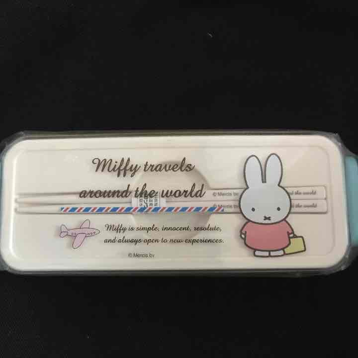 ミッフィーお弁当箱