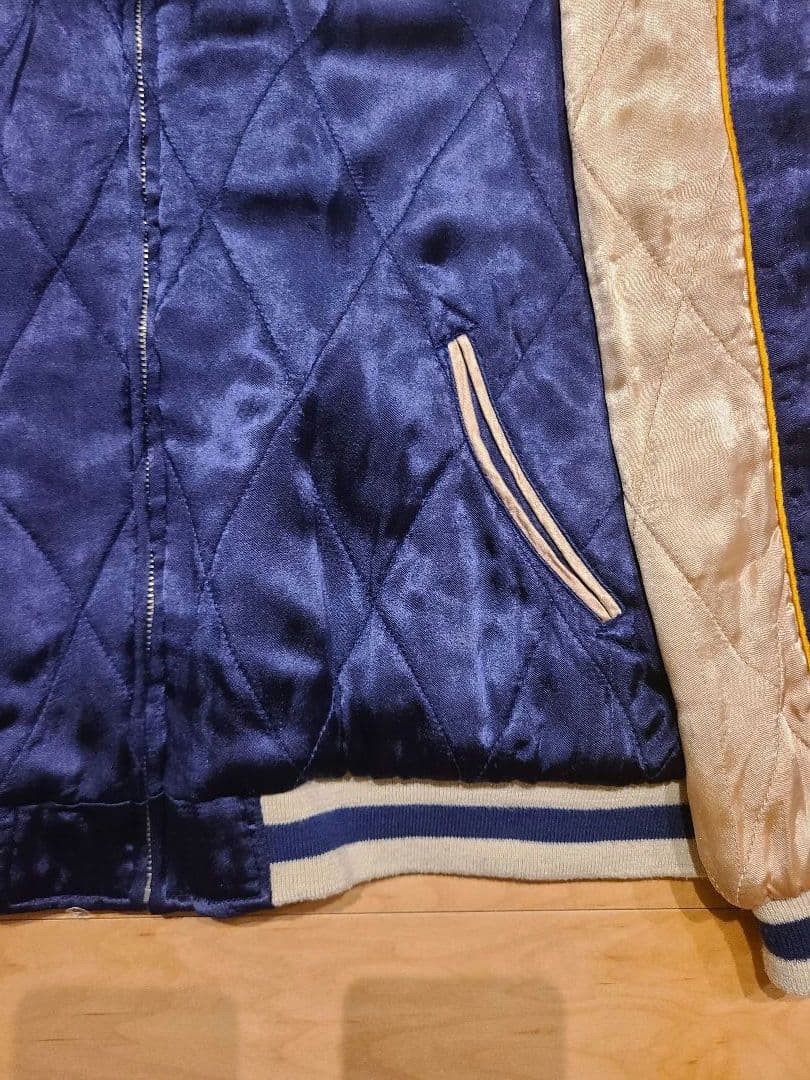 古着 ベロア × サテンキルト リバーシブルスカジャン 花旅楽団