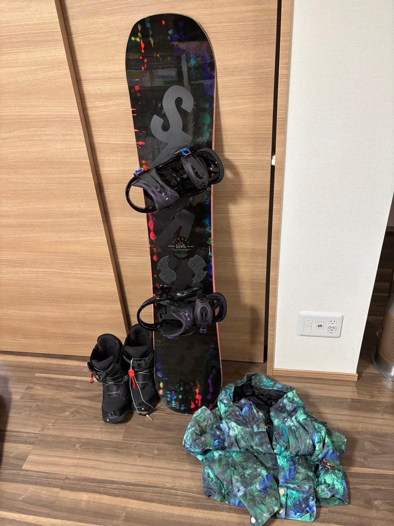 m*y様 【特価スタート!!】BURTON スノーボードセット ROXY ウェア