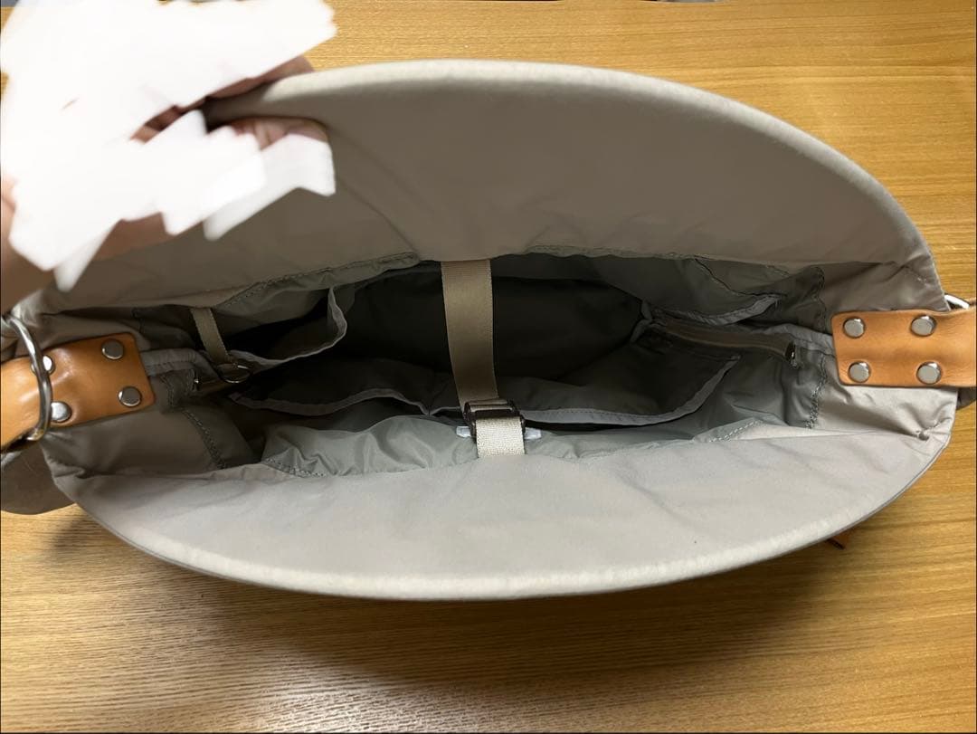 ノルン　抱っこバッグ