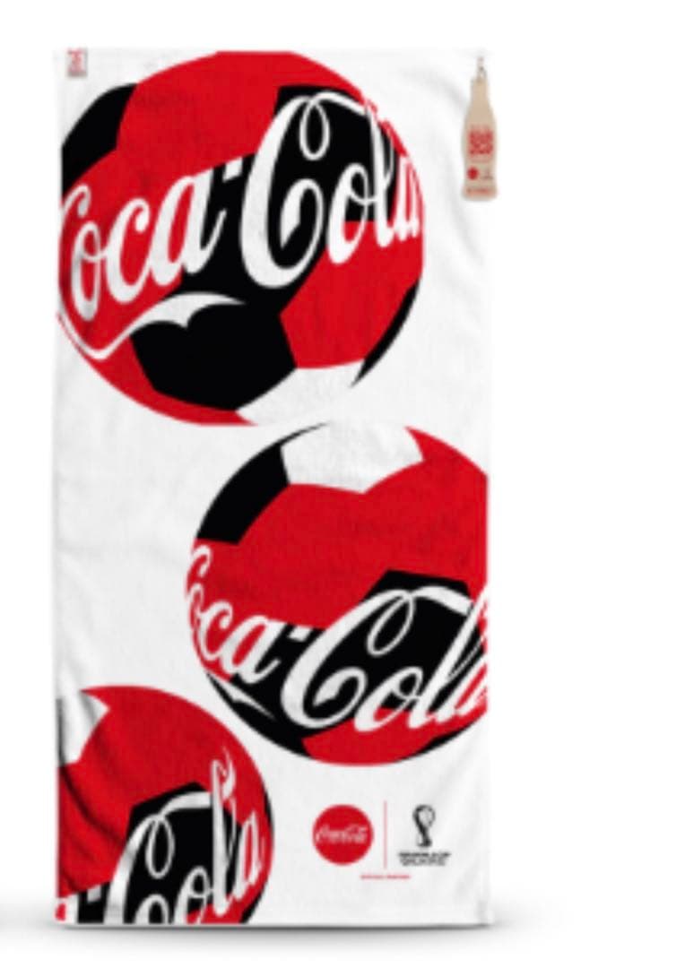 コカコーラ　ビッグタオル  FIFAワールドカップ カタール　2022