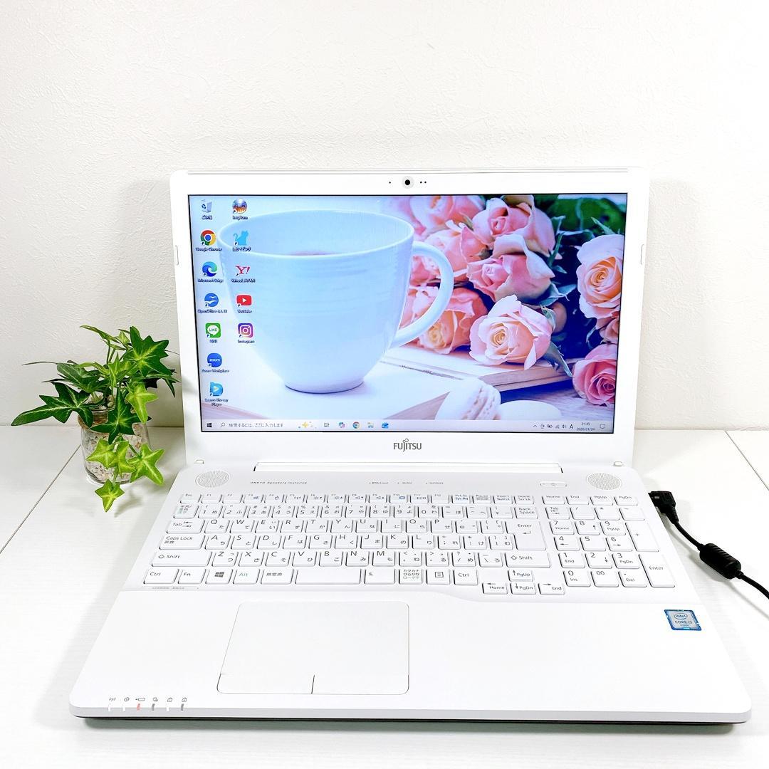 届いてすぐに使える✨事務作業✨快適SSD✨ブルーレイ✨富士通ノートパソコン✨04