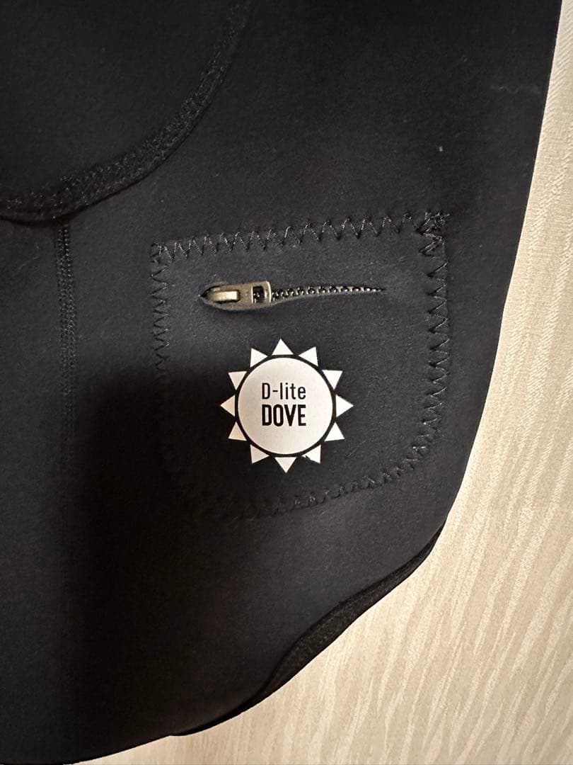 DOVE D-lite スキムスーツ ブラック 1mm 女性用　Mサイズ