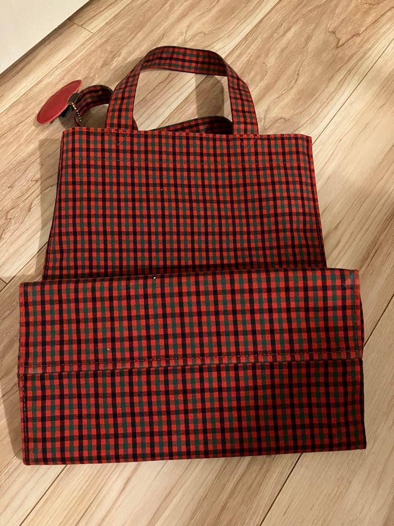 ファミリア　赤チェック　トートバッグ大