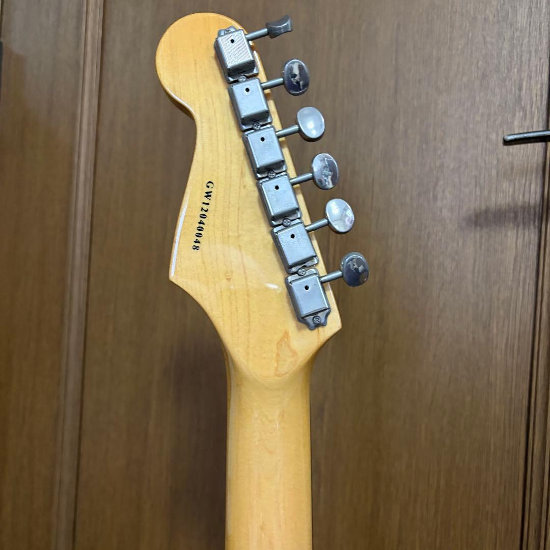 Grass Roots グラスルーツ 白 アイボリー ストラトキャスター ギター