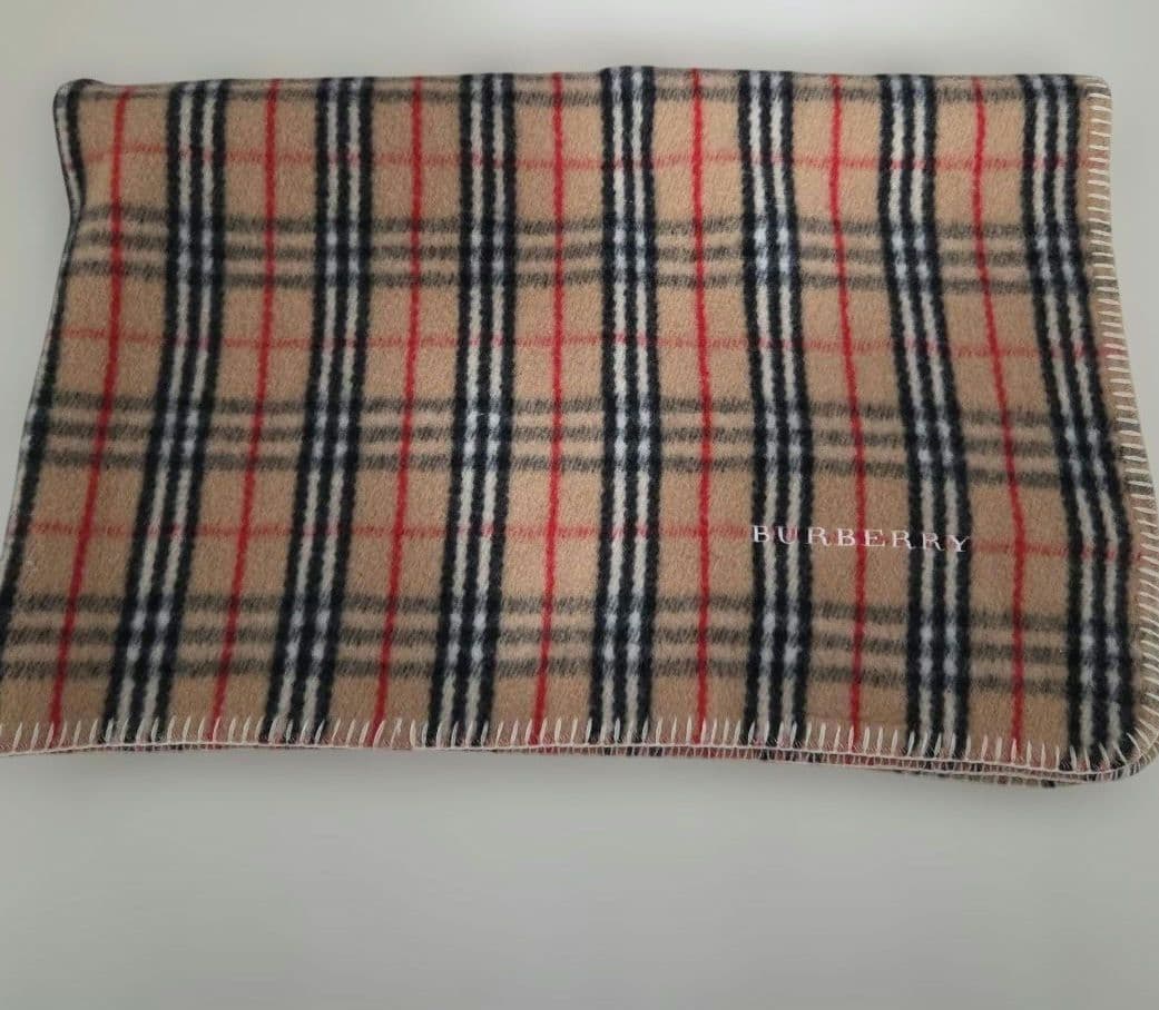 BURBERRY　ブランケット