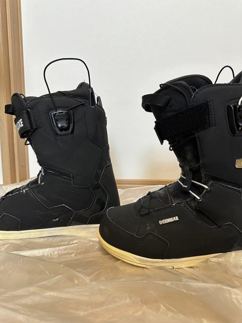 スノーボード deeluxe TEAM ID