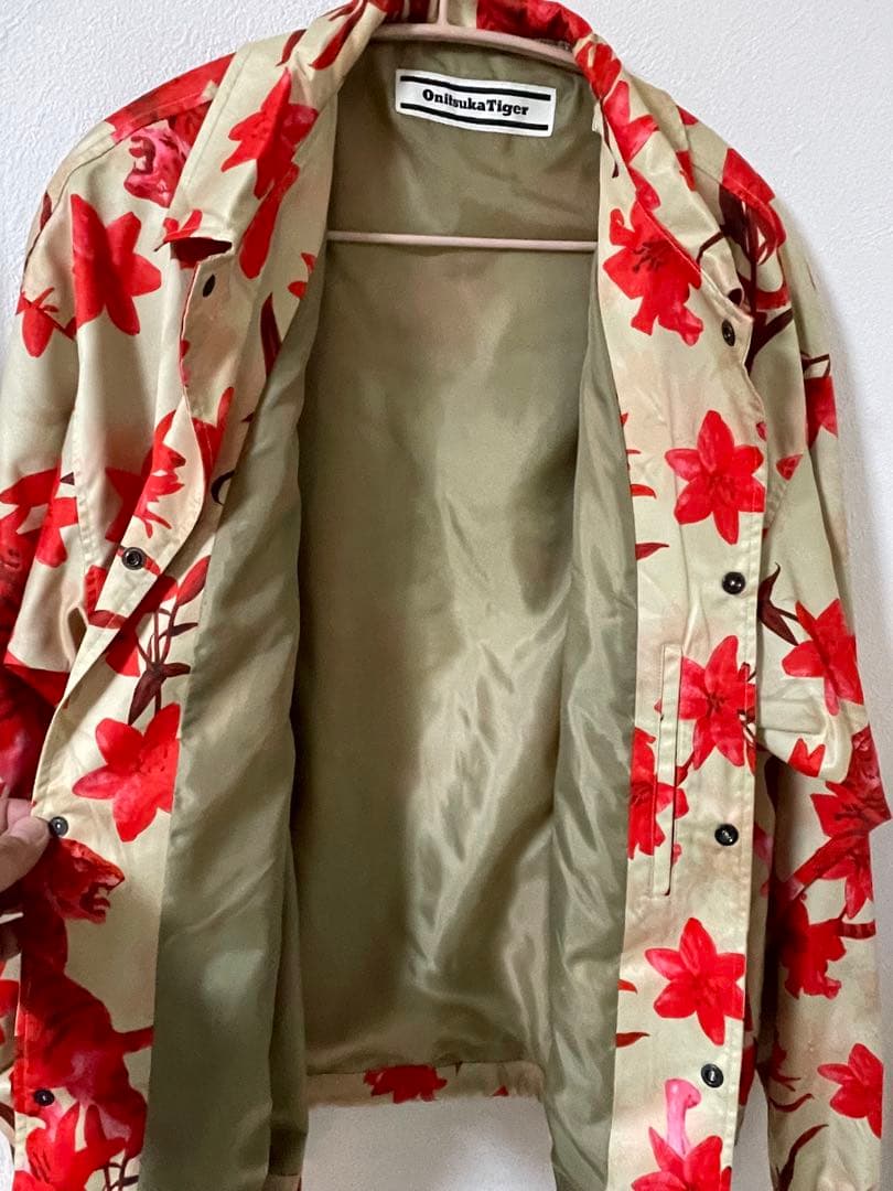荒*フ様 【値下‼︎ 未使用品】OnitsukaTiger コーチジャケット M