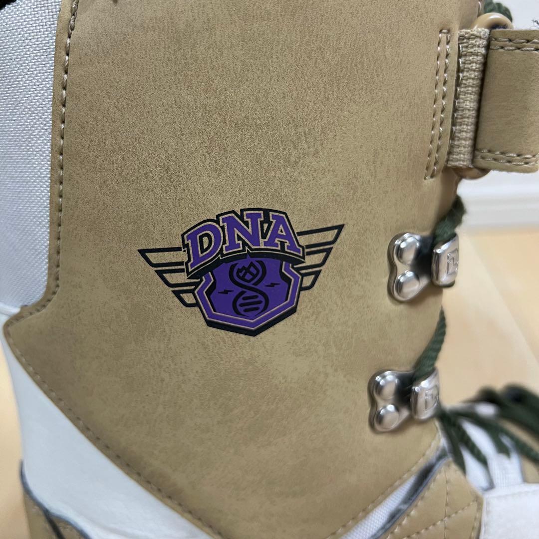 【即日発送】DEELUXE スノボ　D.N.A. 28.0cm 23-24モデル