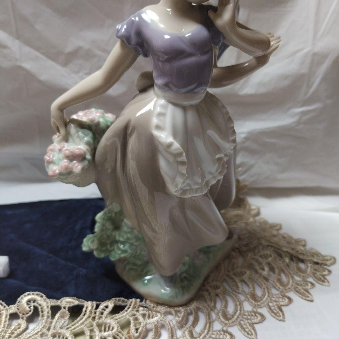 リヤドロ5292 恋の花が咲く（ジャンク品）