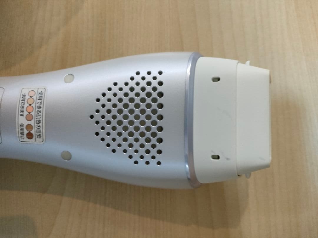 【本体美品】Panasonic ES-CWP82 光脱毛器