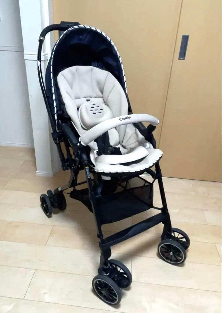 【美品】コンビ　ベビーカー　スゴカル　4キャス　ハンディ　エアー　両対面タイプ