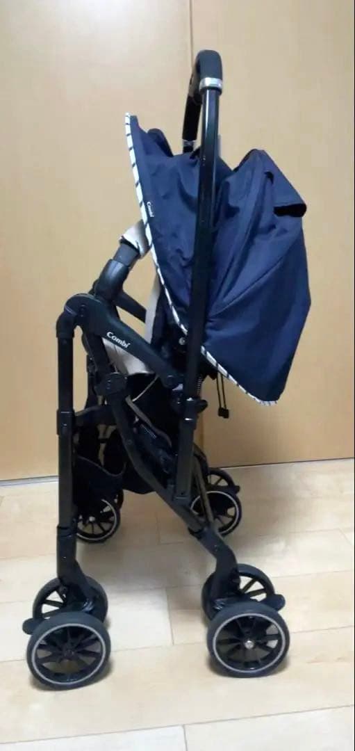 【美品】コンビ　ベビーカー　スゴカル　4キャス　ハンディ　エアー　両対面タイプ