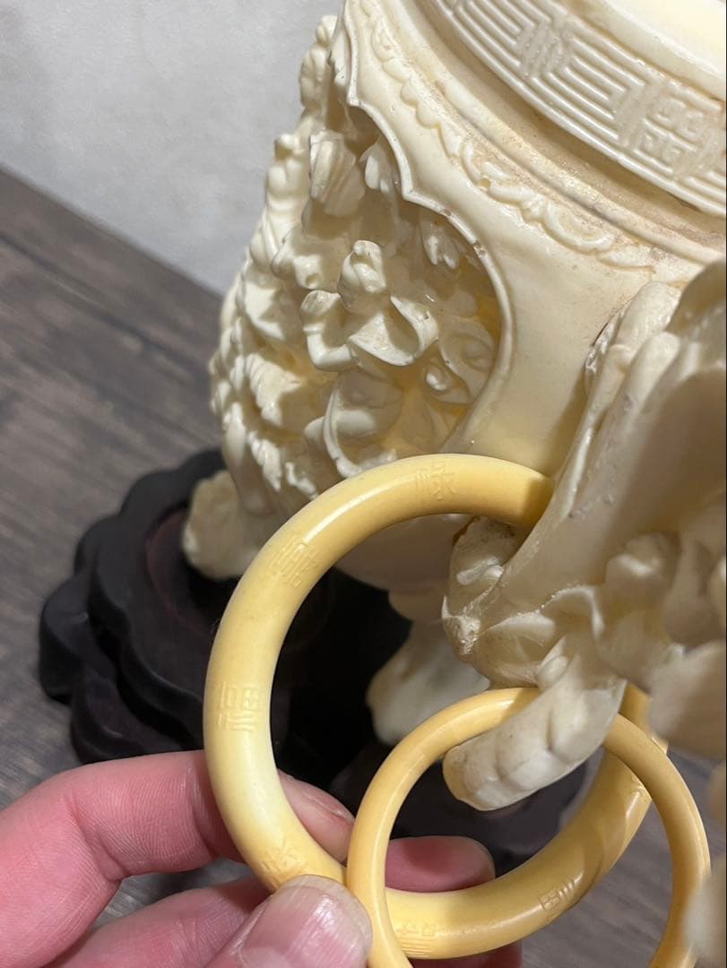 【送料込み】中国骨董　唐木台付き　彫刻　置物　象 大型香炉 手彫工芸品 三鼎型