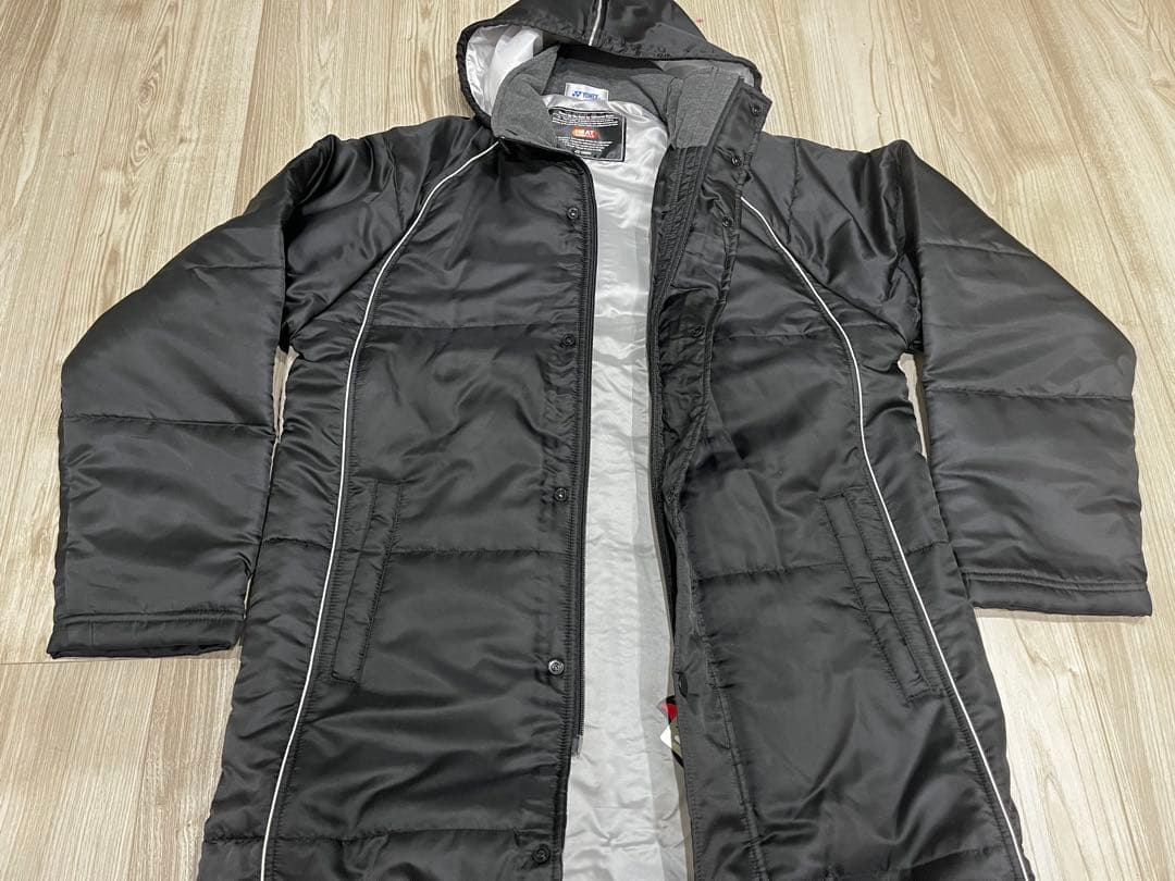 ヨネックス　ベンチコート　M