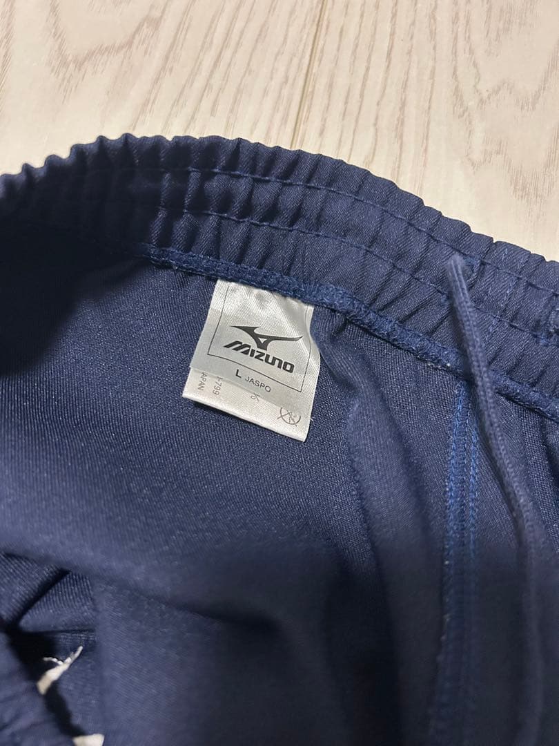 日本体育大学　日体大　男子バレーボール部　ミズノ　ゲームパンツ　１番　キャプテン