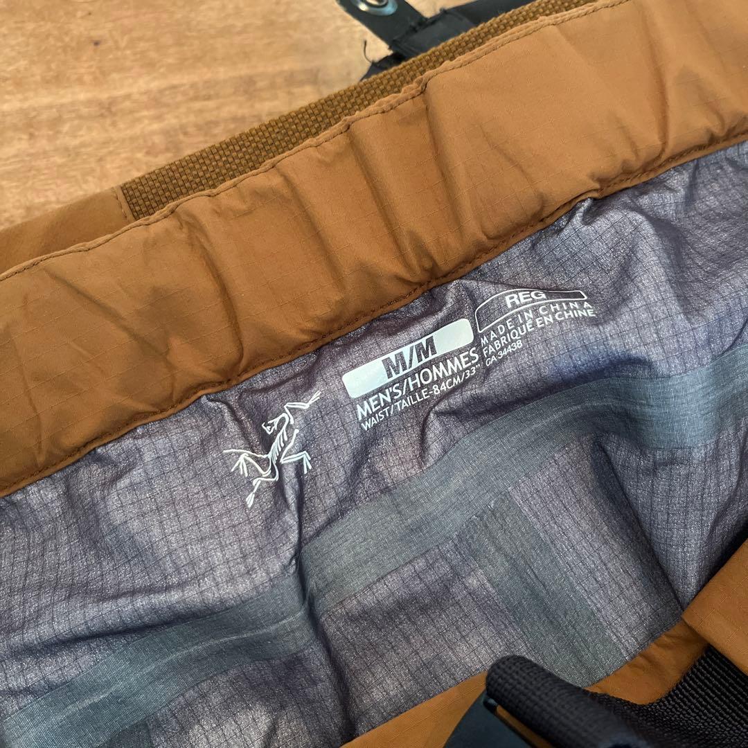 アークテリクス　スノーボードウエア