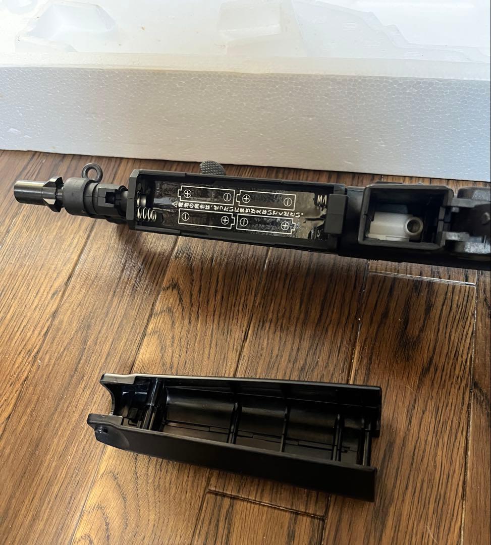 東京マルイ MP5A5 電動ガン&SIG PRO SP2340 セット