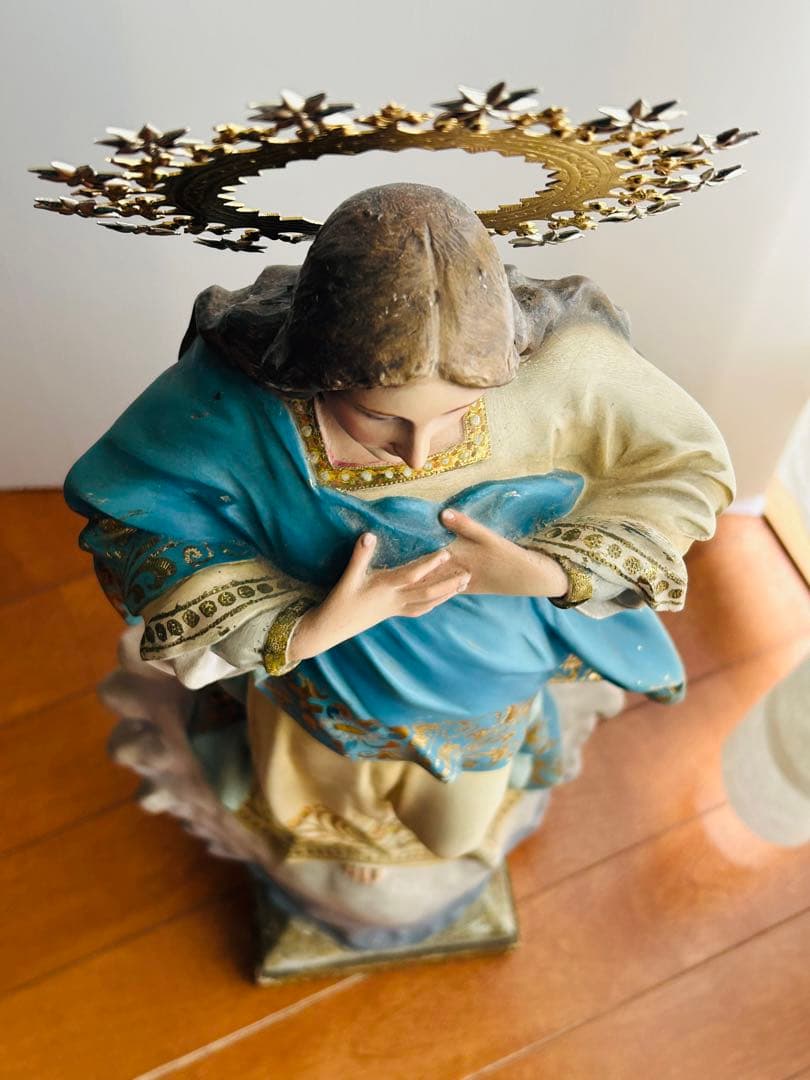 【超超希少美顔】✞無原罪の御宿り 胸に手を当てる聖母マリア像　宗教彫刻