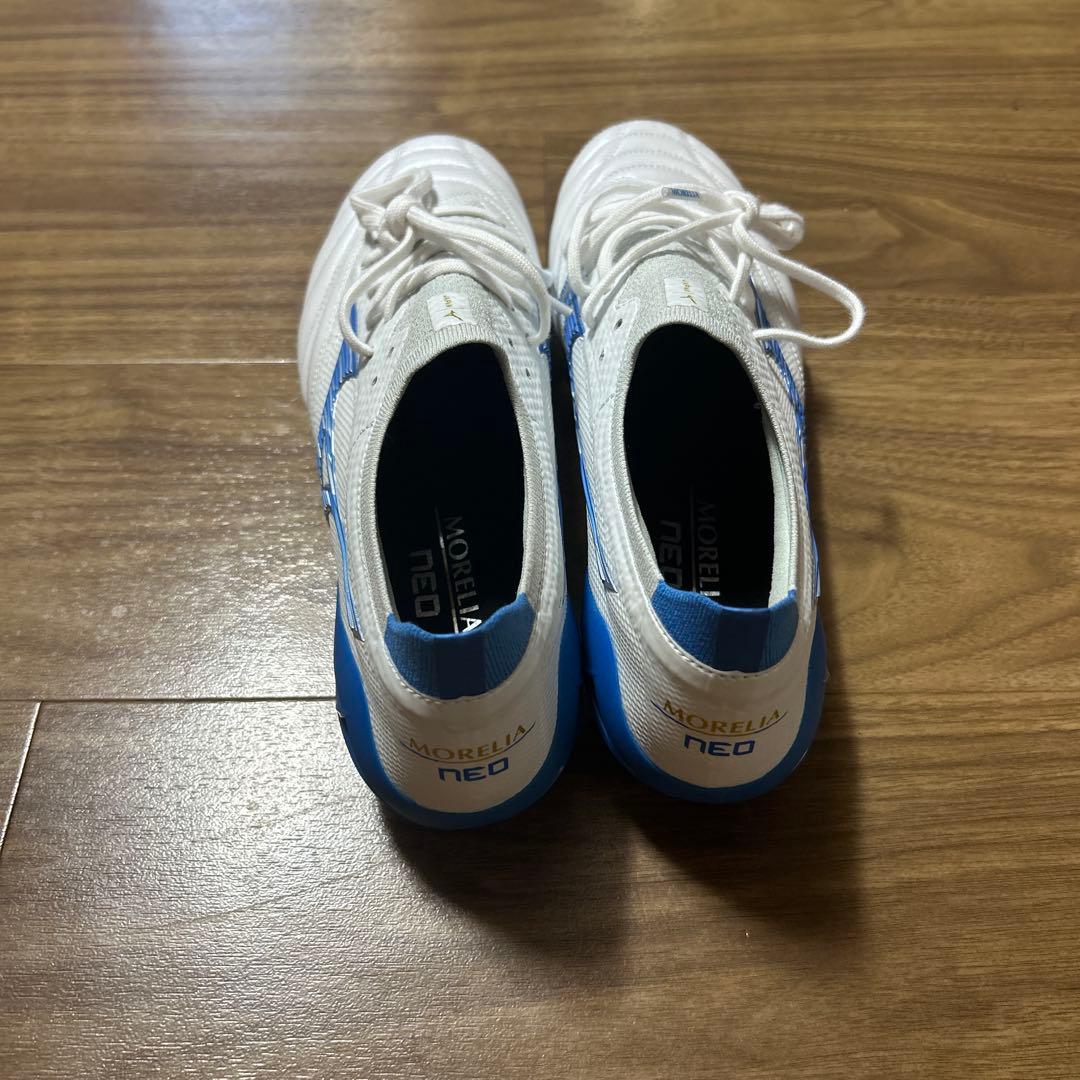 シューズ MORELIA NEO