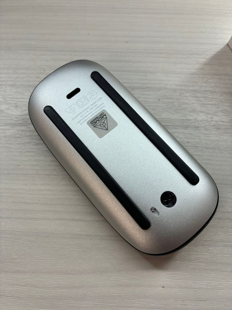 Apple Magic Mouse 4 A3204 ブラック USB-Cタイプ