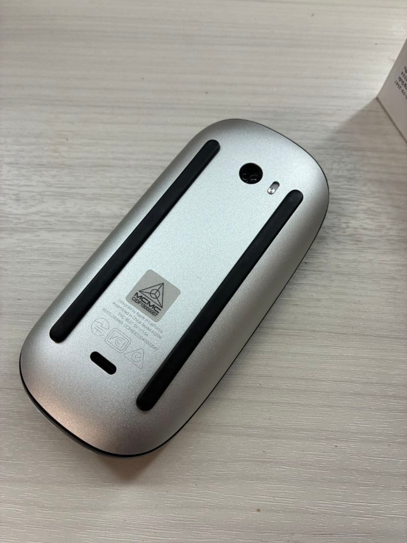 Apple Magic Mouse 4 A3204 ブラック USB-Cタイプ