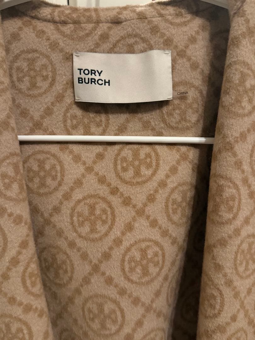 トリーバーチ コート 着画