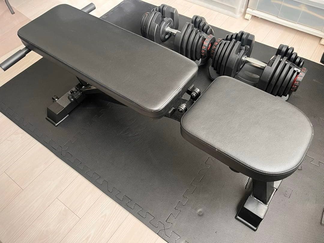 トレーニングベンチ　インクライン　ベンチプレス