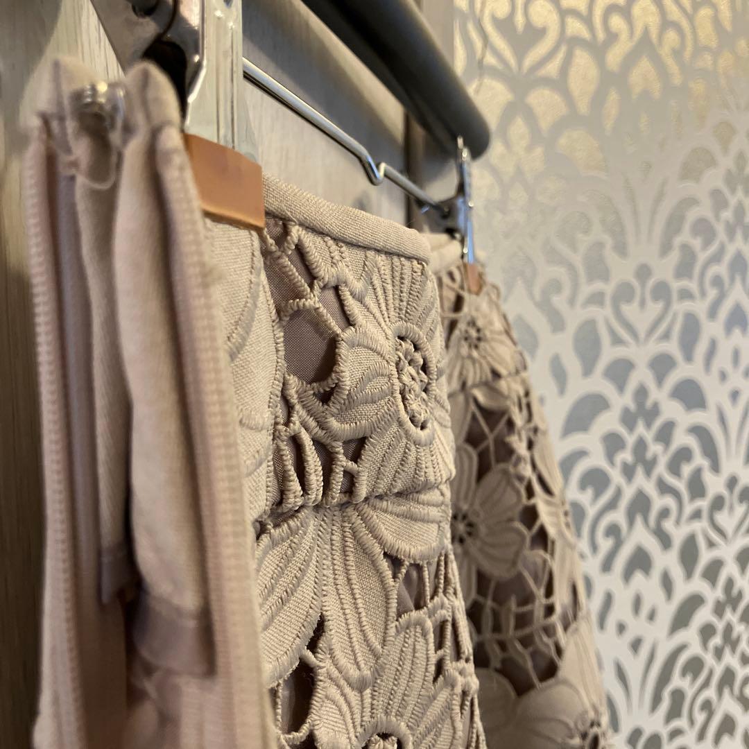 AMACA❣️アマカカットワークスカート 38サイズ❣️ページュ❣️百貨店購入品