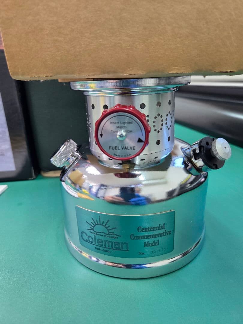 未使用　コールマン:センテニアルランタン&センテニアルシングルストーブのセット