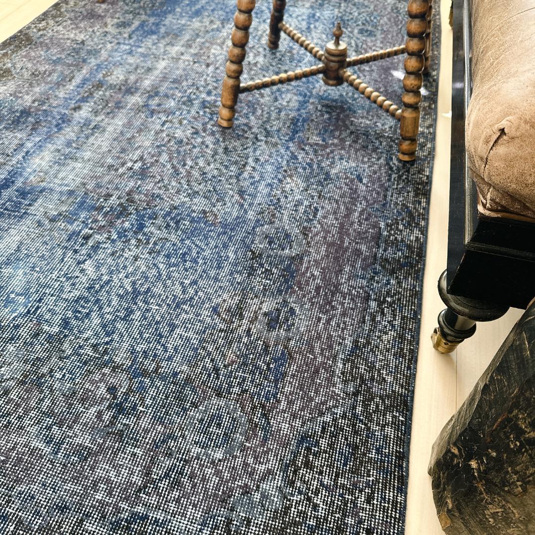 トルコ ヴィンテージラグ A133 レア ダークネイビー オーバーダイ