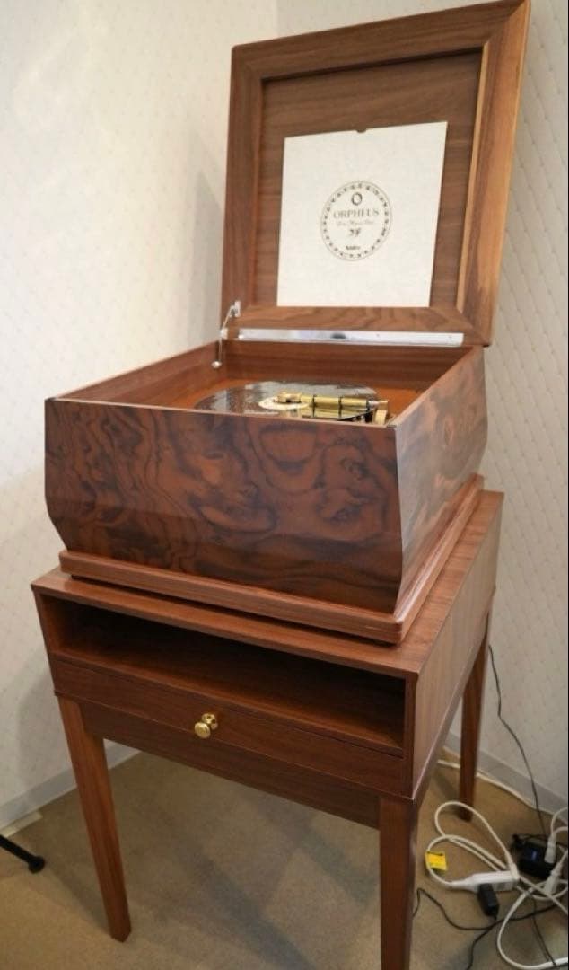 ディスク45弁 卓上オルゴール（限定盤）スペシャルエディション