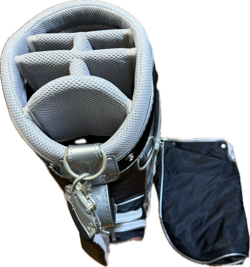 Courreges クレージュのキャディーバッグ