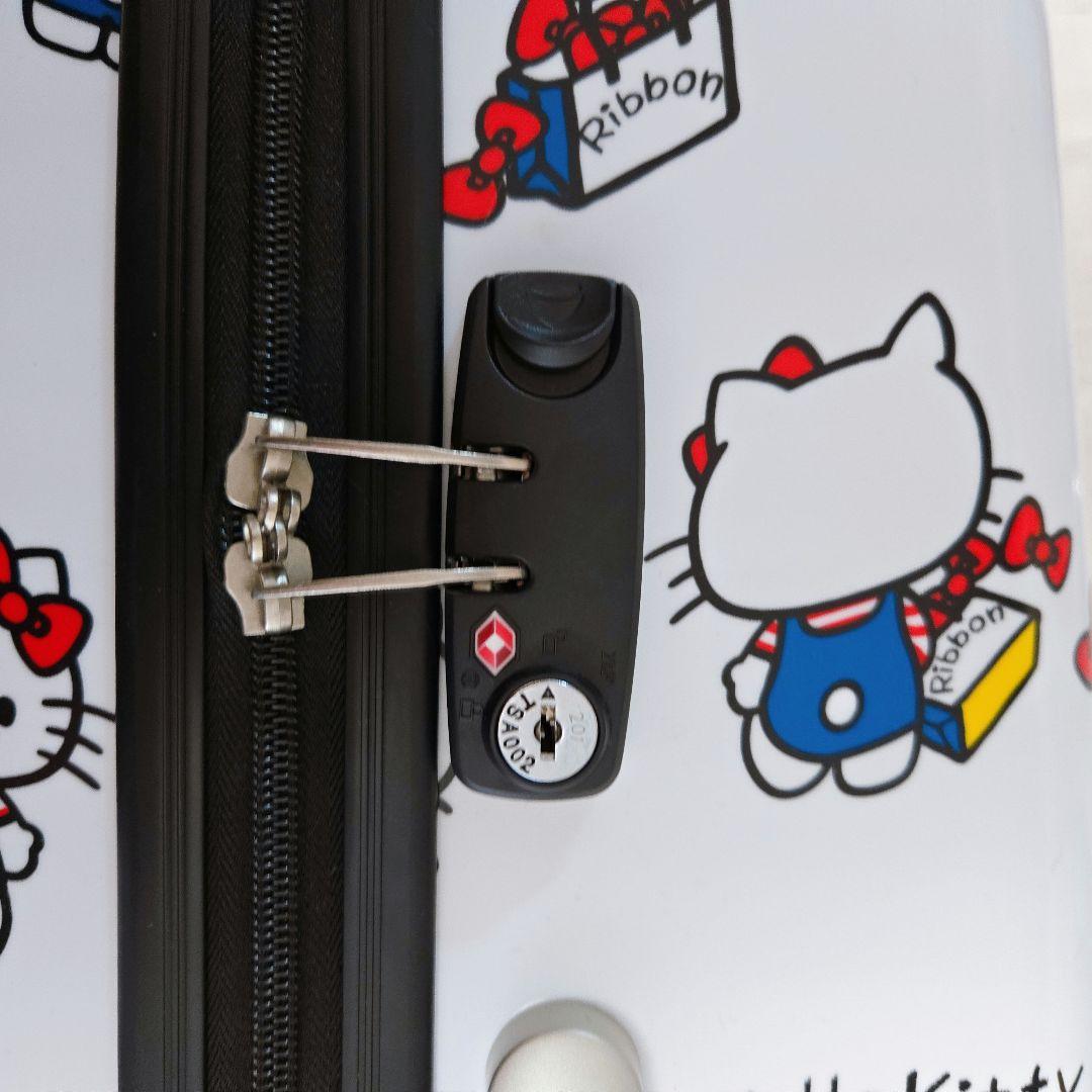 美品！ハローキティキャリーバッグL　スーツケース　白 90L