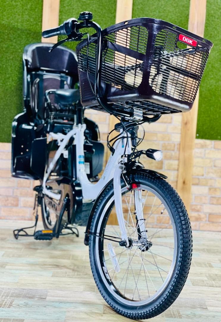 大人気 No１モデル ホワイト系 ヤマハ 子供乗せ電動アシスト自転車 H2880