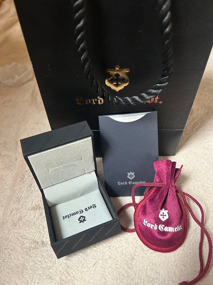 Lord Camelot シルバー ピアス(片耳用)