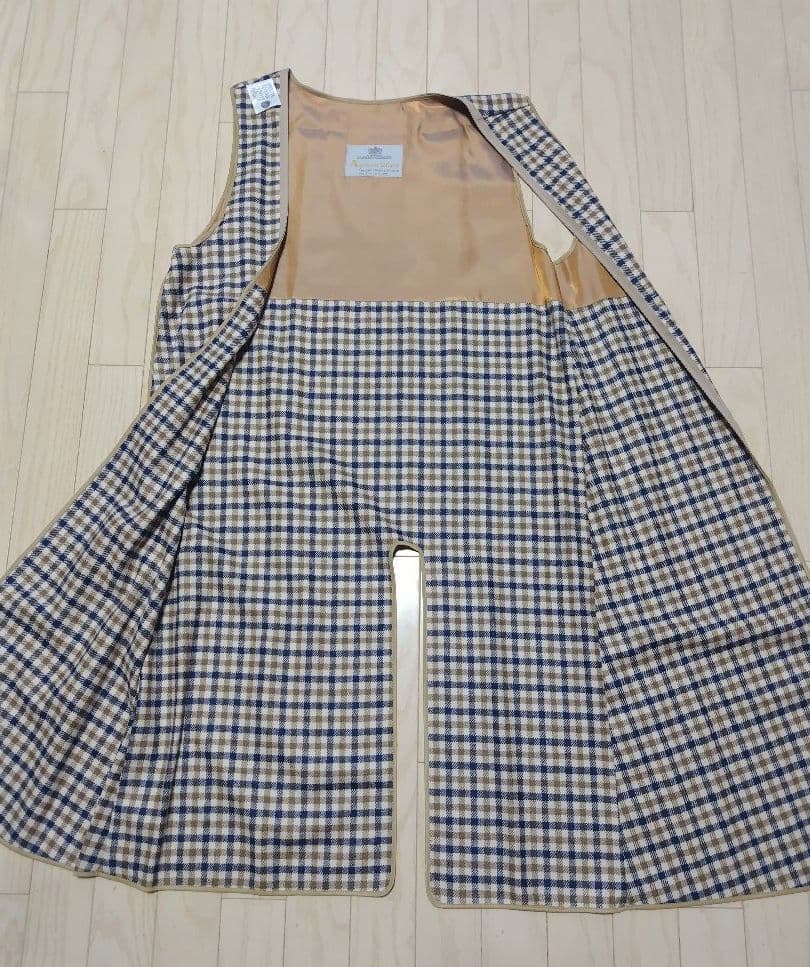 未使用 レディースML アクアスキュータム トレンチコート